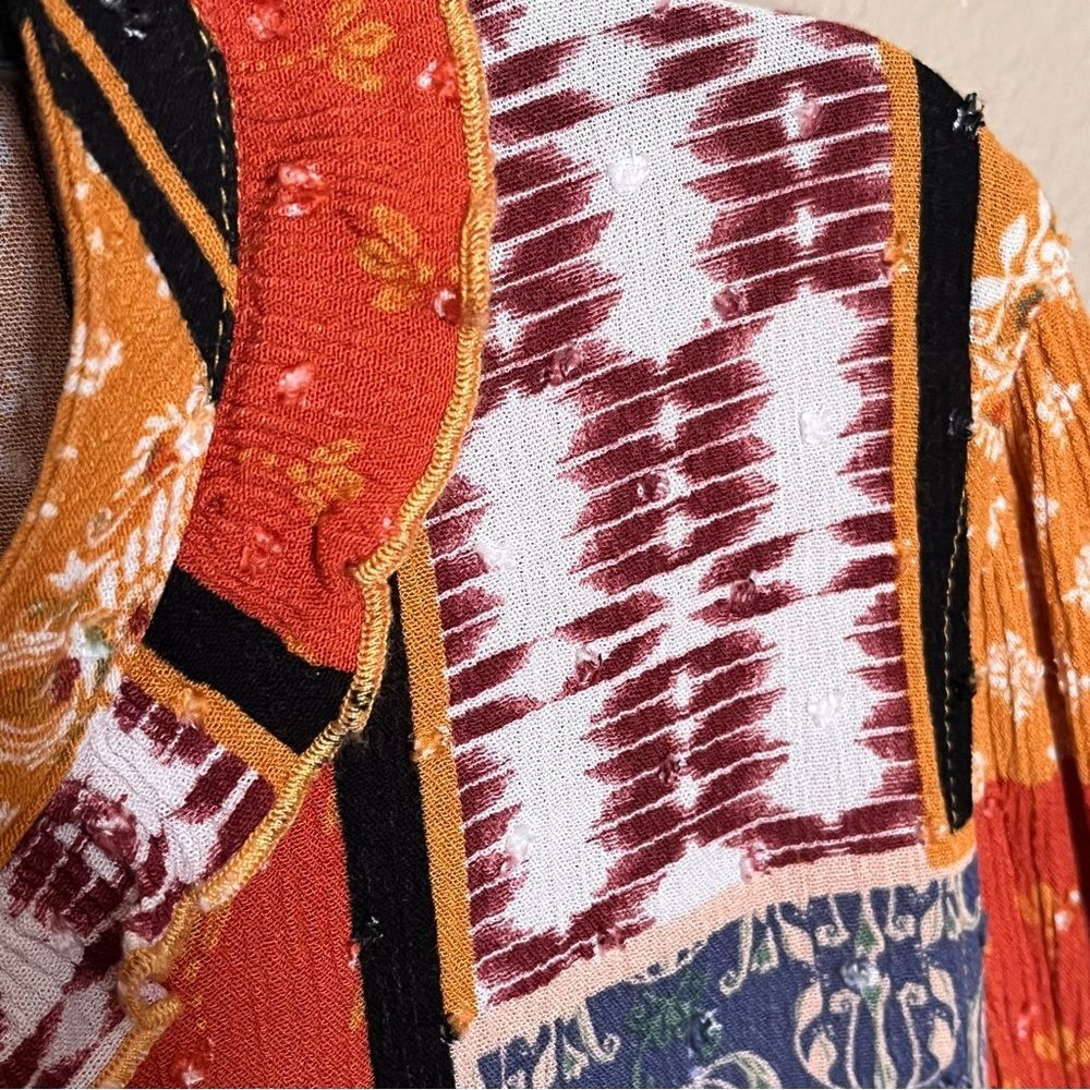 Cloth & Portrait Long Sleeve Multicolor Patchwork Top with Tassel Size Large - Picture 5 of 9